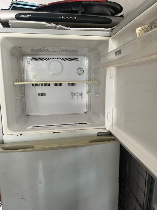 Продается холодильник бу