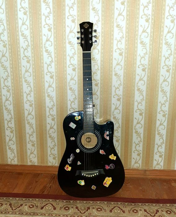 Акустическая гитара 4 в 1