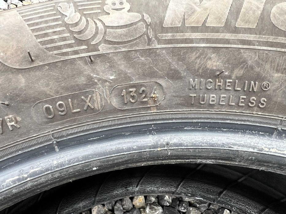 Продавам 4бр. зимни гуми Michelin Pilot ALPIN5 205/60/16 96H DOT1324!