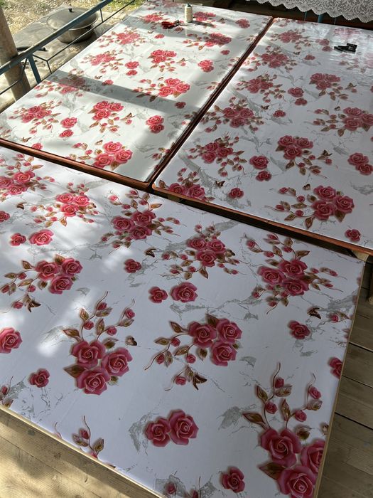 Продам стол чайный