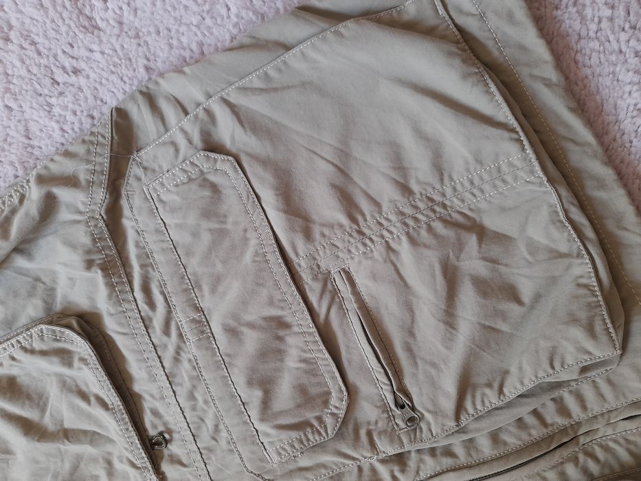 Salewa мъжки елек L размер.