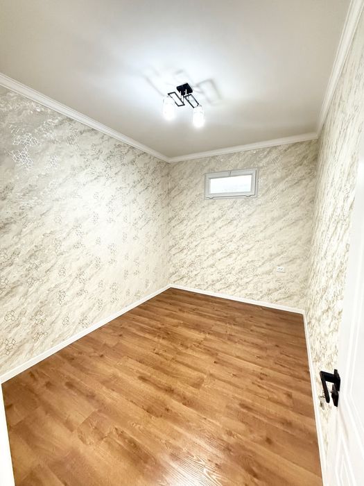 Яшнабад ЖК Азия Хаус продаю квартиру  с Евро ремонтом  2/1/8  42м2