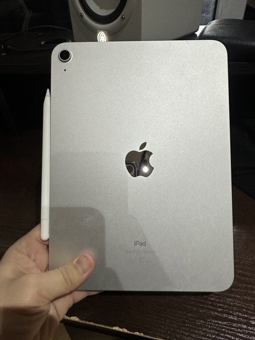 Продается iPad 10 с гарантией