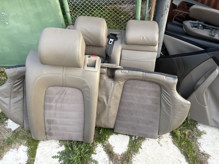 Салон с кори кожа с алкантара бежова Passat B6 седан