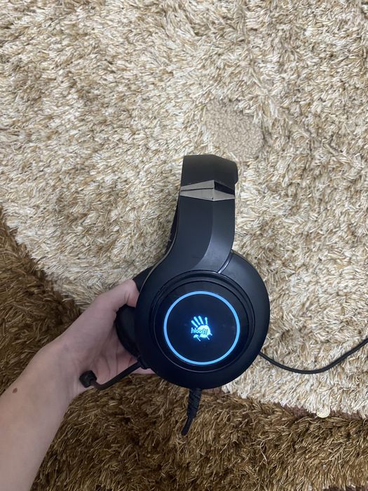 Продам наушники игровые