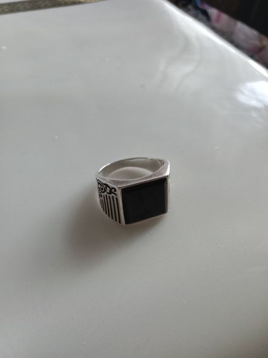 Продам мужская печатка