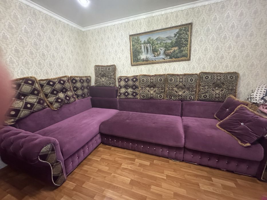 Продам диван в хорошем состояний