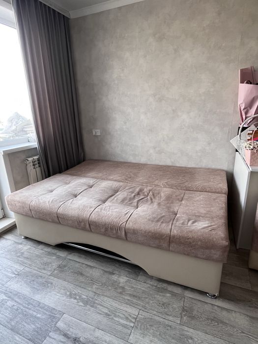 Продам диван б/у