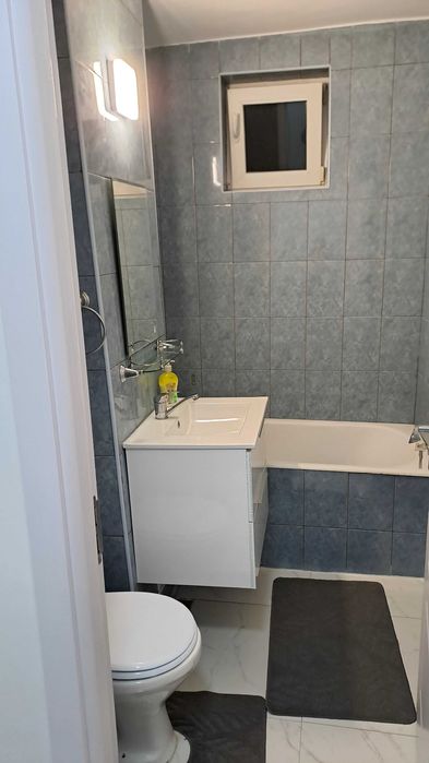 Inchiriez apartament doua camere