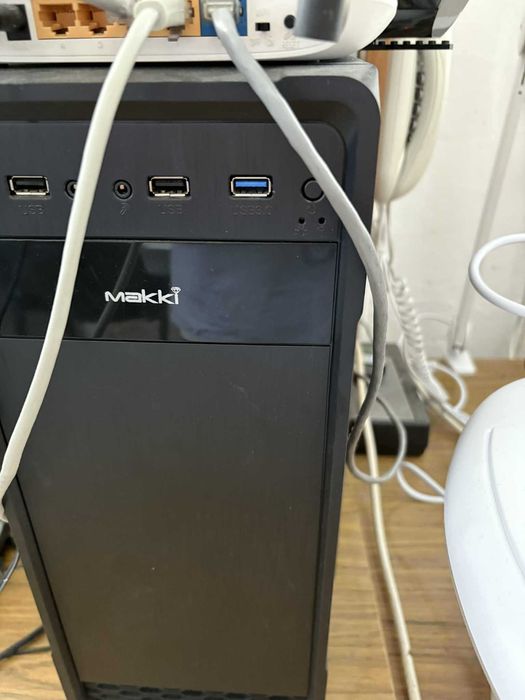 Настолен Компютър