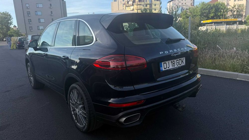 PORSCHE Cayenne 2015 — imagine 2