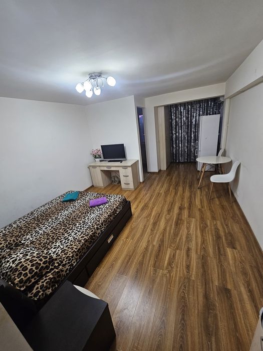 Regim hotelier sector 3 Titan,Fiat Autoperugia 2h/80 3h/100 12h/150