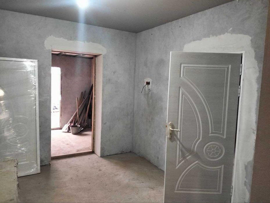 Бўстонлиқ тумани, Бараж МФЙда 7.8 сотих ер майдонли ховли сотилади.