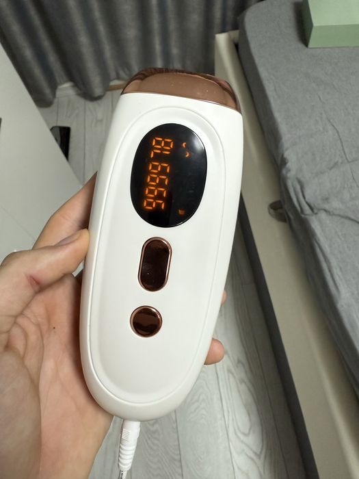 Epilator IPL pentru epilare definitiva