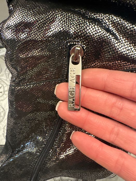 Високи ботуши Age Rage