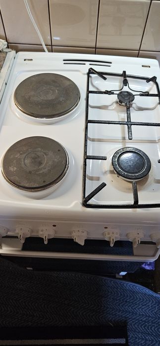 Готварсса печка на ток и газ