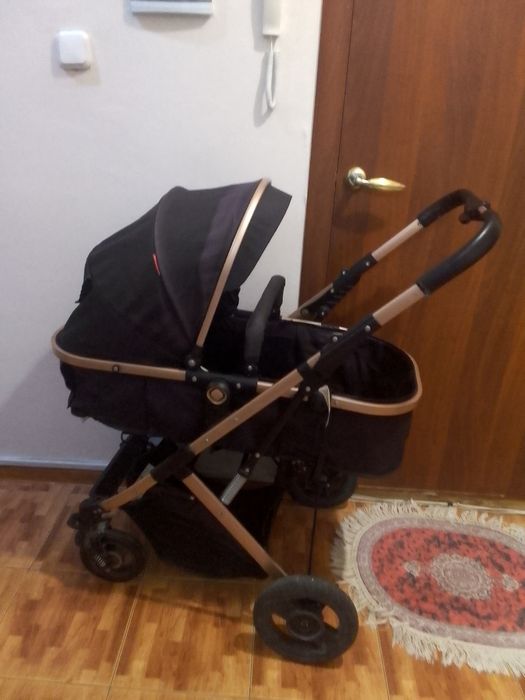 Продам коляску 2 в 1