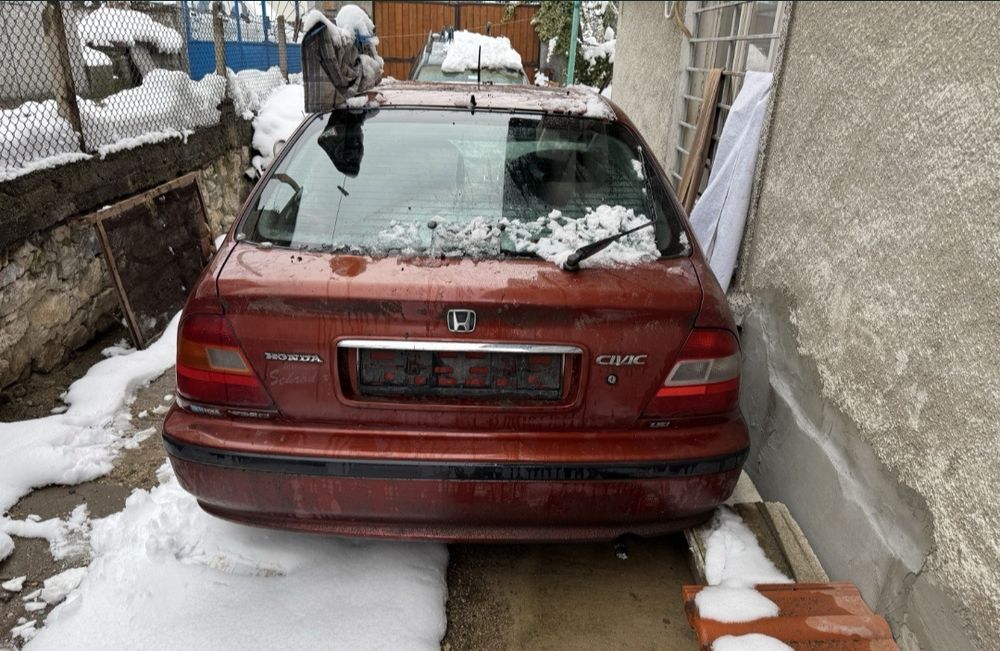 Honda civic VTI B18    1.6 1.5 1.4 на части