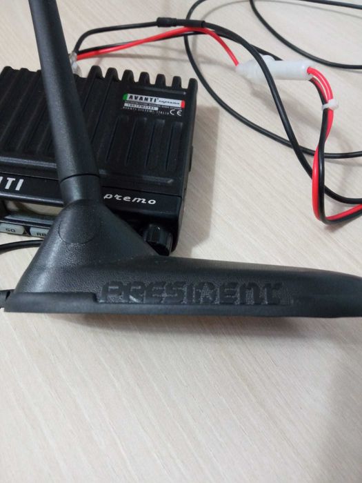 Stație auto Avanti Supremo + antenă President