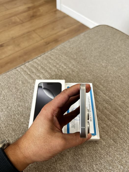 Apple Iphone 16 Pro Max 256 Gb