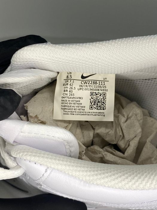 Nike Air Force 1,07