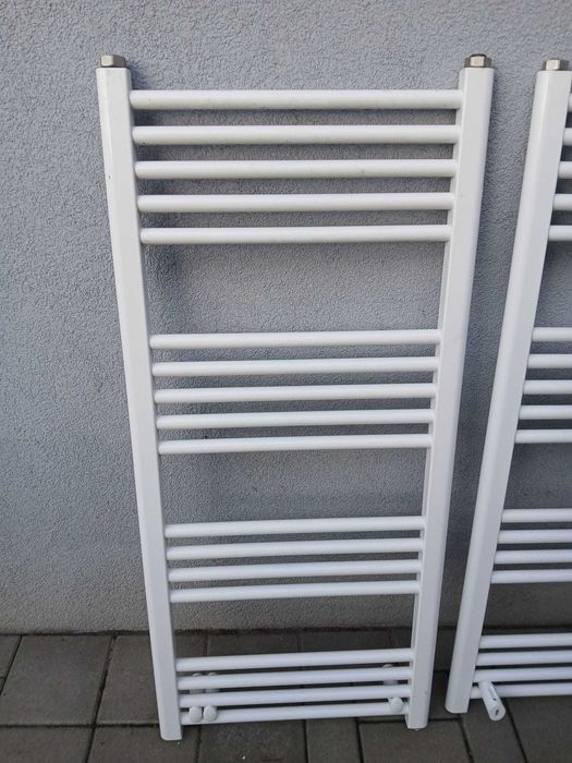 Calorifer vertical NOU pentru Baie/Stil prosop