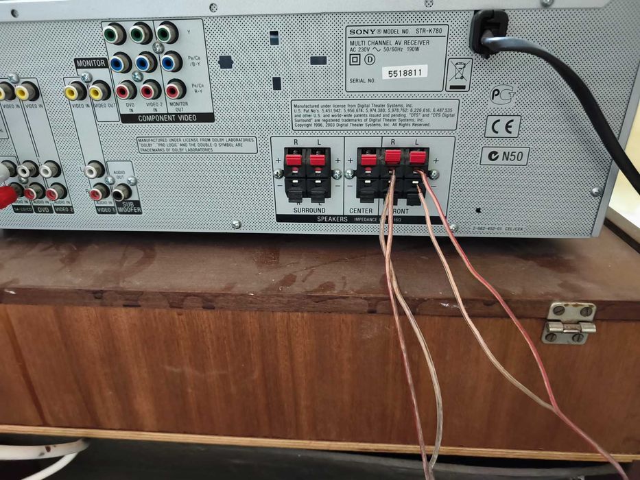 Продавам 5+1 ресивър домашно кино SONY STR k 780