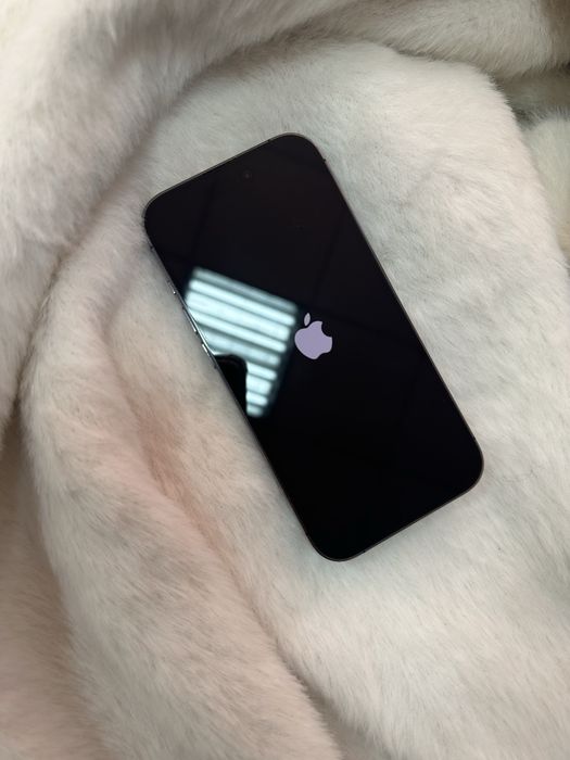 Продаю iphone 14 pro