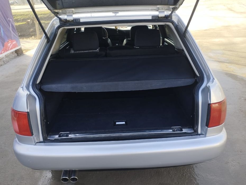 Ауди А6 универсал