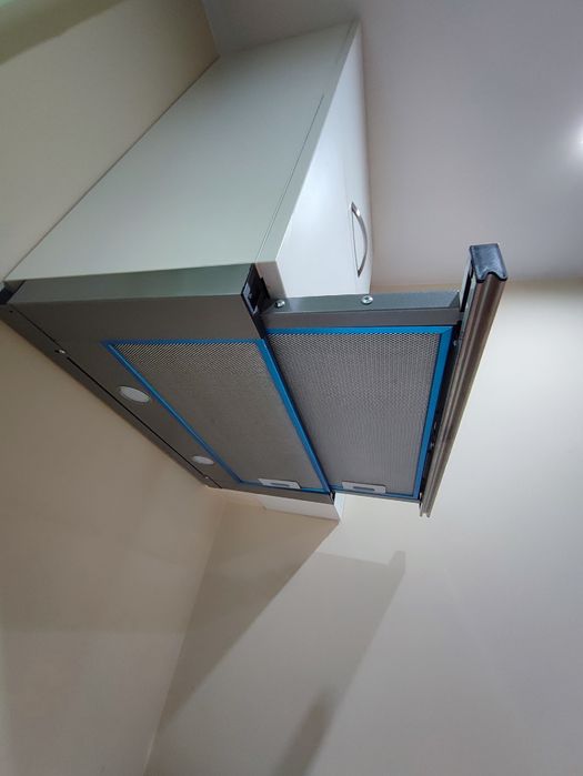 Шкаф с вграден Телескопични аспиратор Eurolux ENERGY A60X