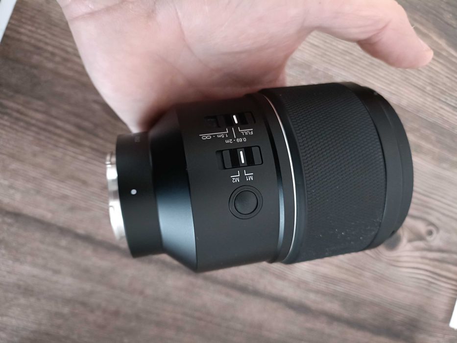 Samyang 135mm F 1.8 pentru Sony