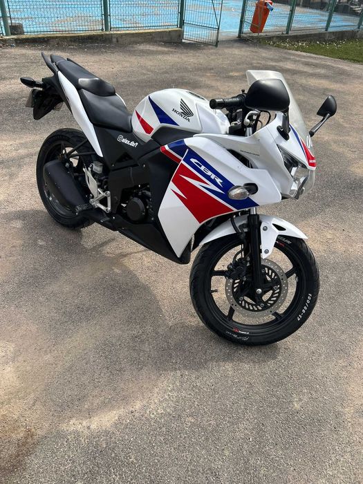 Vand Honda CBR 125R