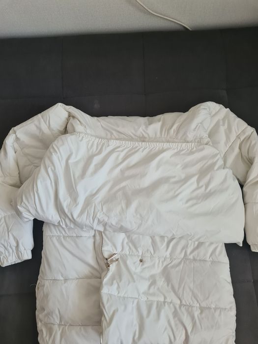 Пуховик сатылады Продам пуховик