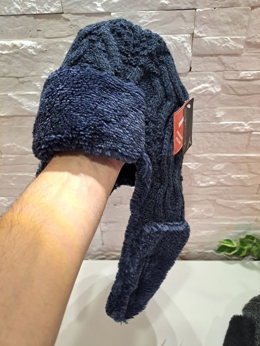 Продадим шапки новые