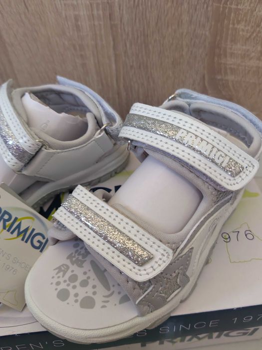 Сандали Primigi 26 НОВИ