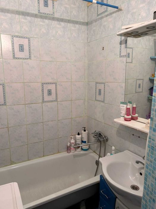 Продается 3 ком квартира в 4 мкр