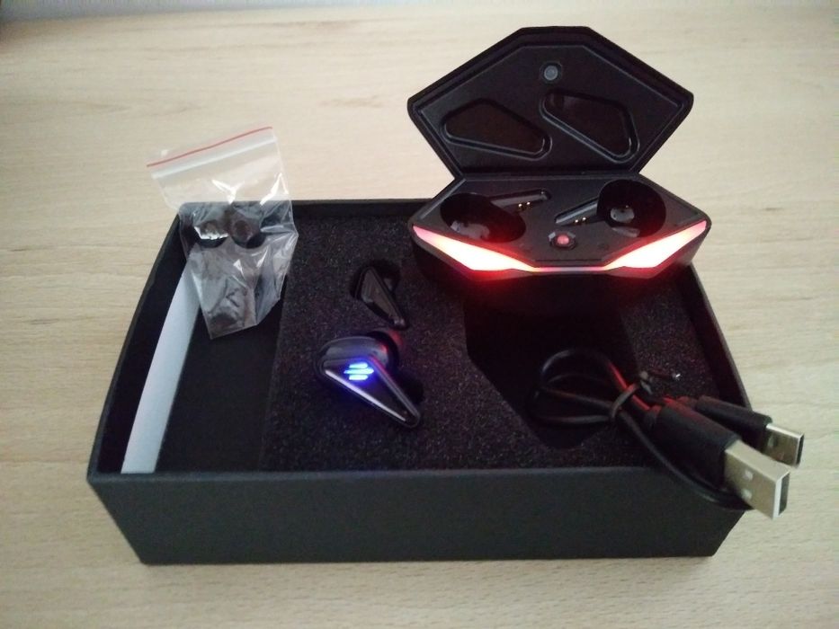 Bluetooth / безжични слушалки