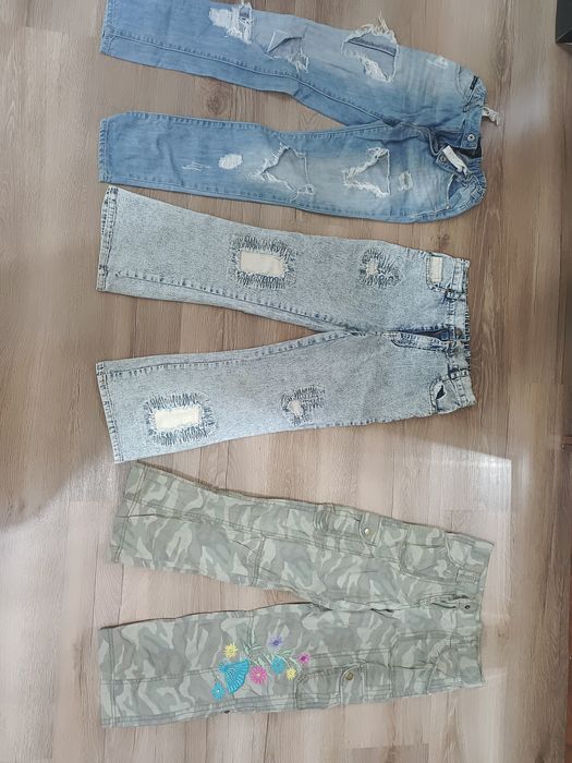 Продам модные джинсы