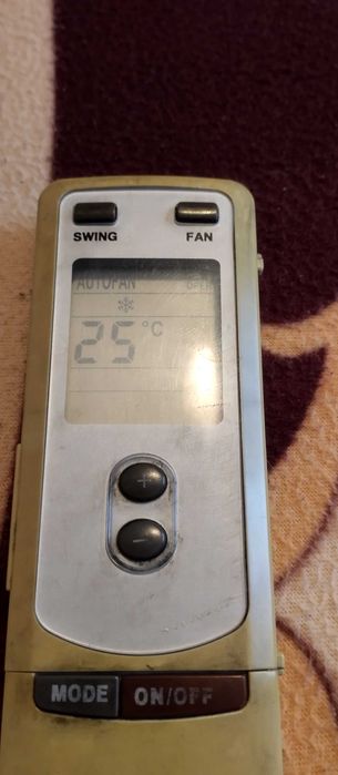 Telecomanda aer condiționat