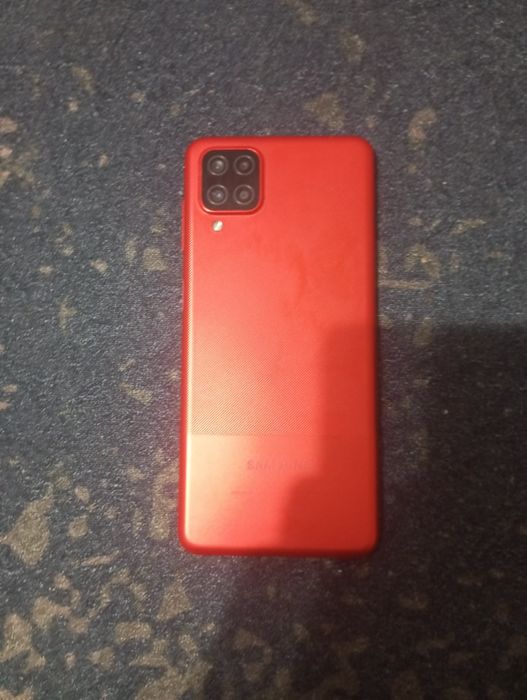 Телефон samsung А12