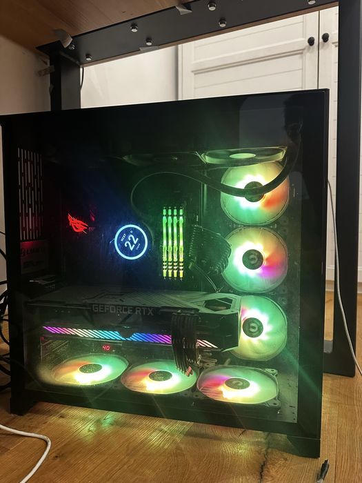 Геймърски PC / Компютър – RTX 3070 | Ryzen 7 | 32GB RAM | SSD