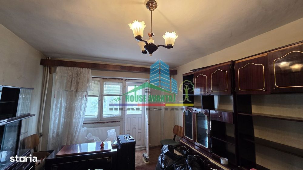 Apartament 3 camere decomandat, 75 mp – Zona Casa de Pensii