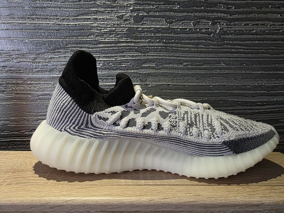 Adidas YZY 350 V2 CMPCT