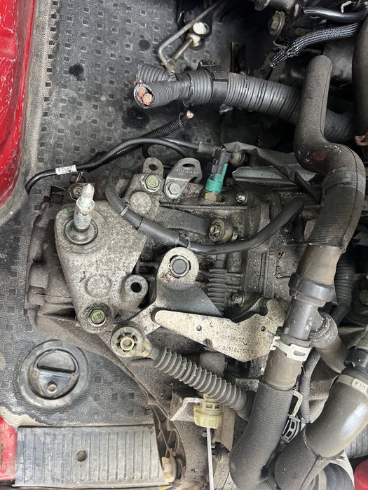 Cutie viteza 6 trepte 1.5 diesel 2013 nissan juke