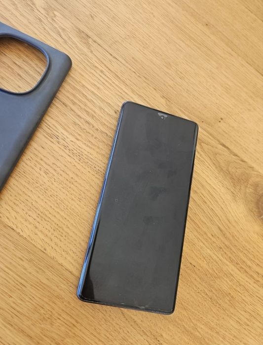 Vând Xiaomi redmi  note 14 pro