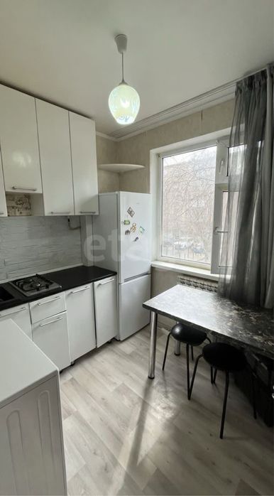 Продам 1 ком квартиру на Электроне