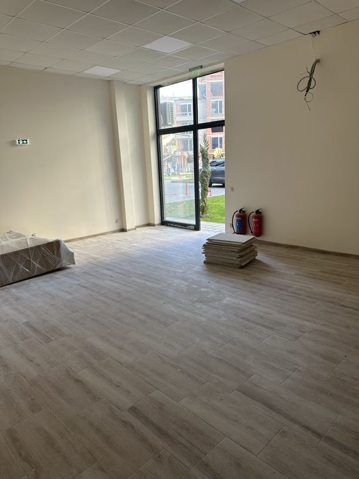 Дава се под наем Магазин в София, Дружба 2 - 50 кв.м за 750 € - Снимка #1