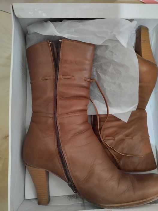 Обувки и боти, естествена кожа,36 номер,като нови