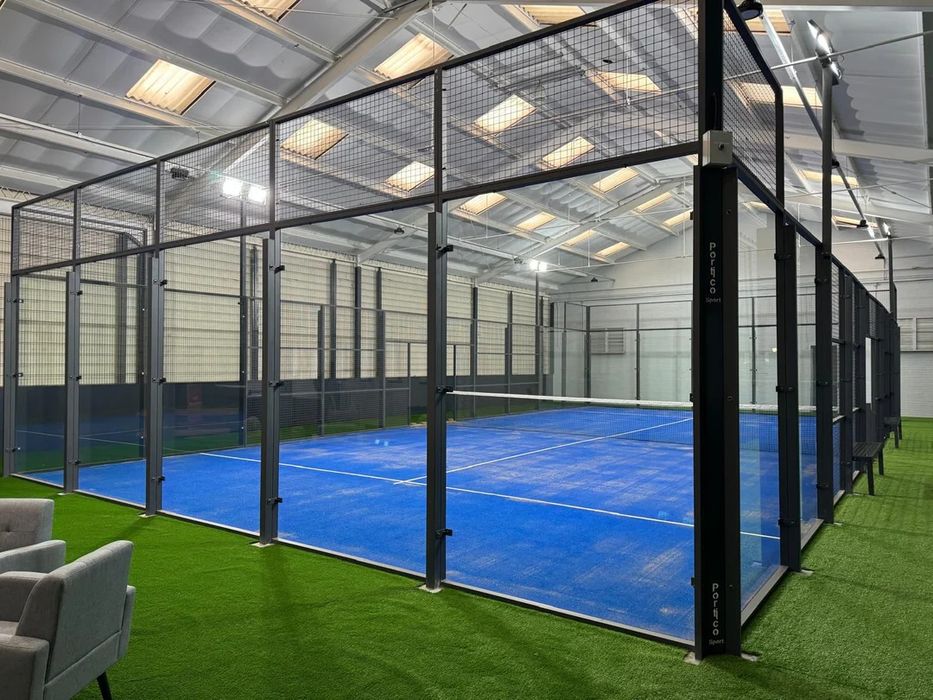 Padel - Importam Terenuri de Padel si Balon cu Structura