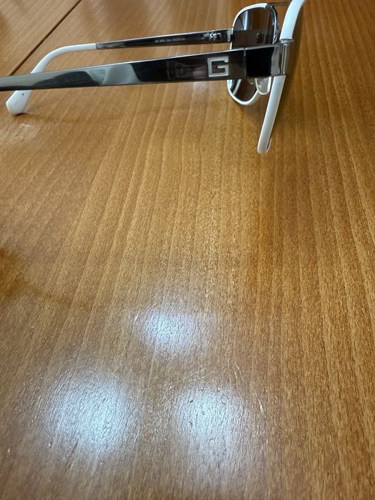 Мъжки слънчеви очила Guess